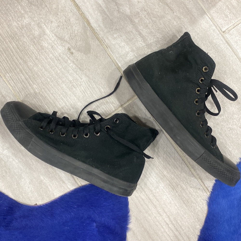 Converse hi top